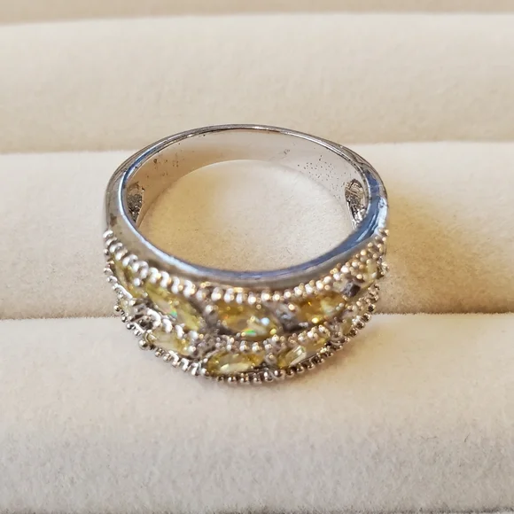 Elegant Women's Silver Ring w/ Yellow Citrine Stones Leafy Vine Design Size 7 - Picture 4 of 10